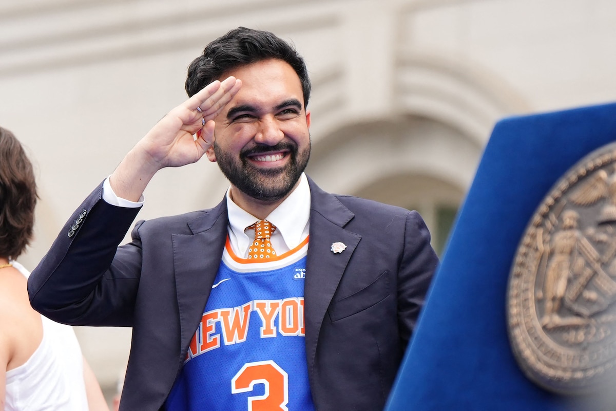 NEW YORK, NEW YORK - JUNE 18: New York City Mayor Zohran Mamdani looks on during the New York Knicks Championship ticker tape parade and victory rally celebrating winning the 2026 NBA Finals on June 18, 2026 in New York City. The New York Knicks defeated the San Antonio Spurs in five games to win their first NBA Championship in 53 years. Angelina Katsanis/Getty Images/AFP (Photo by Angelina Katsanis / GETTY IMAGES NORTH AMERICA / Getty Images via AFP)