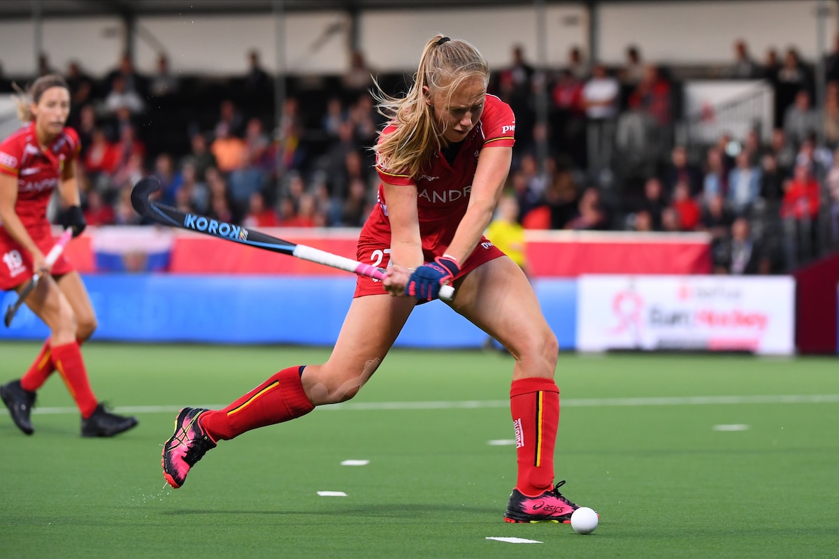 Jill Boon, qui a amassé beaucoup d'expérience durant sa carrière de Red Panther, transmet beaucoup à la jeune génération du Racing.