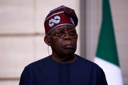 Le président nigérian prêt à rencontrer Trump pour discuter des "meurtres de chrétiens"