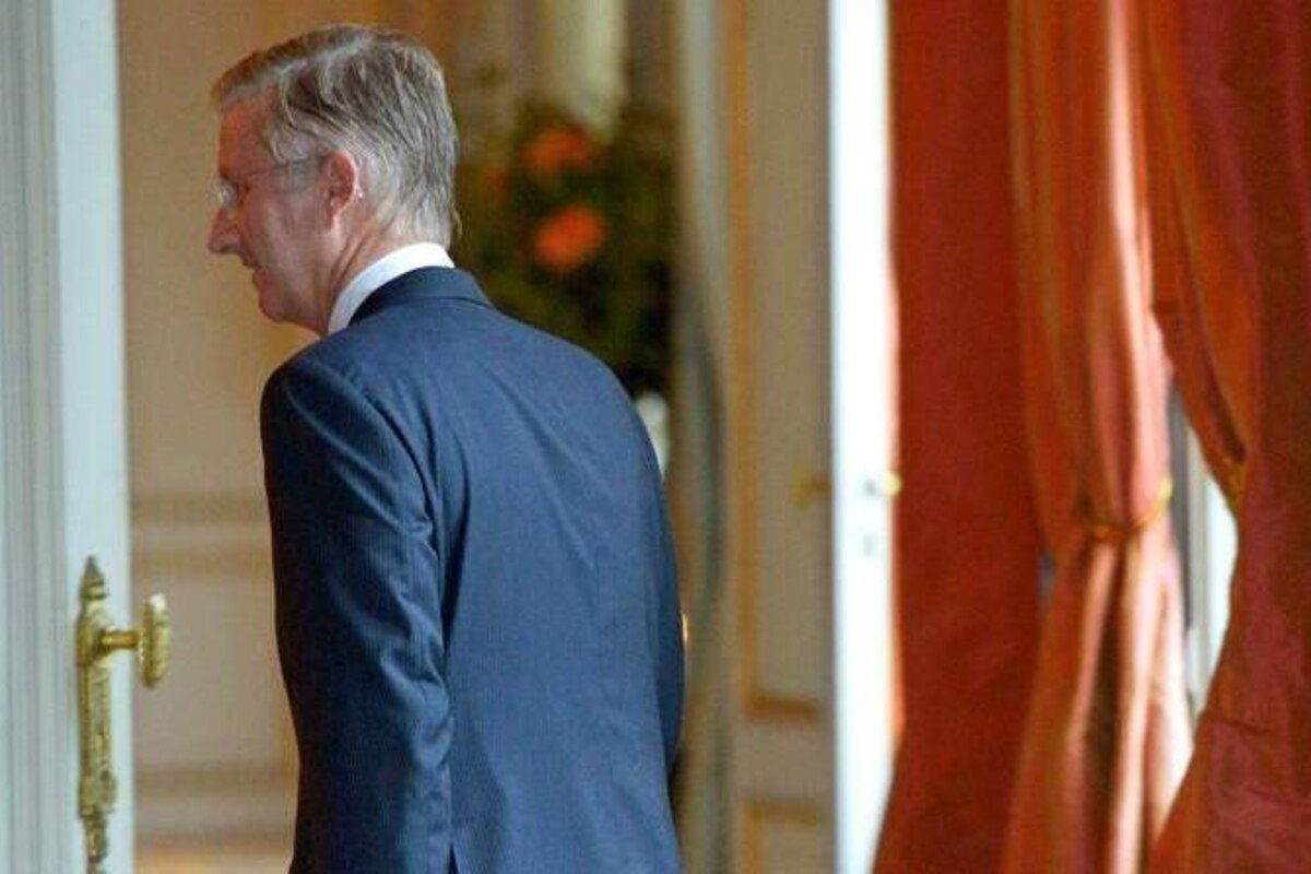 Une majorité pour réformer la grâce royale, mais après les élections