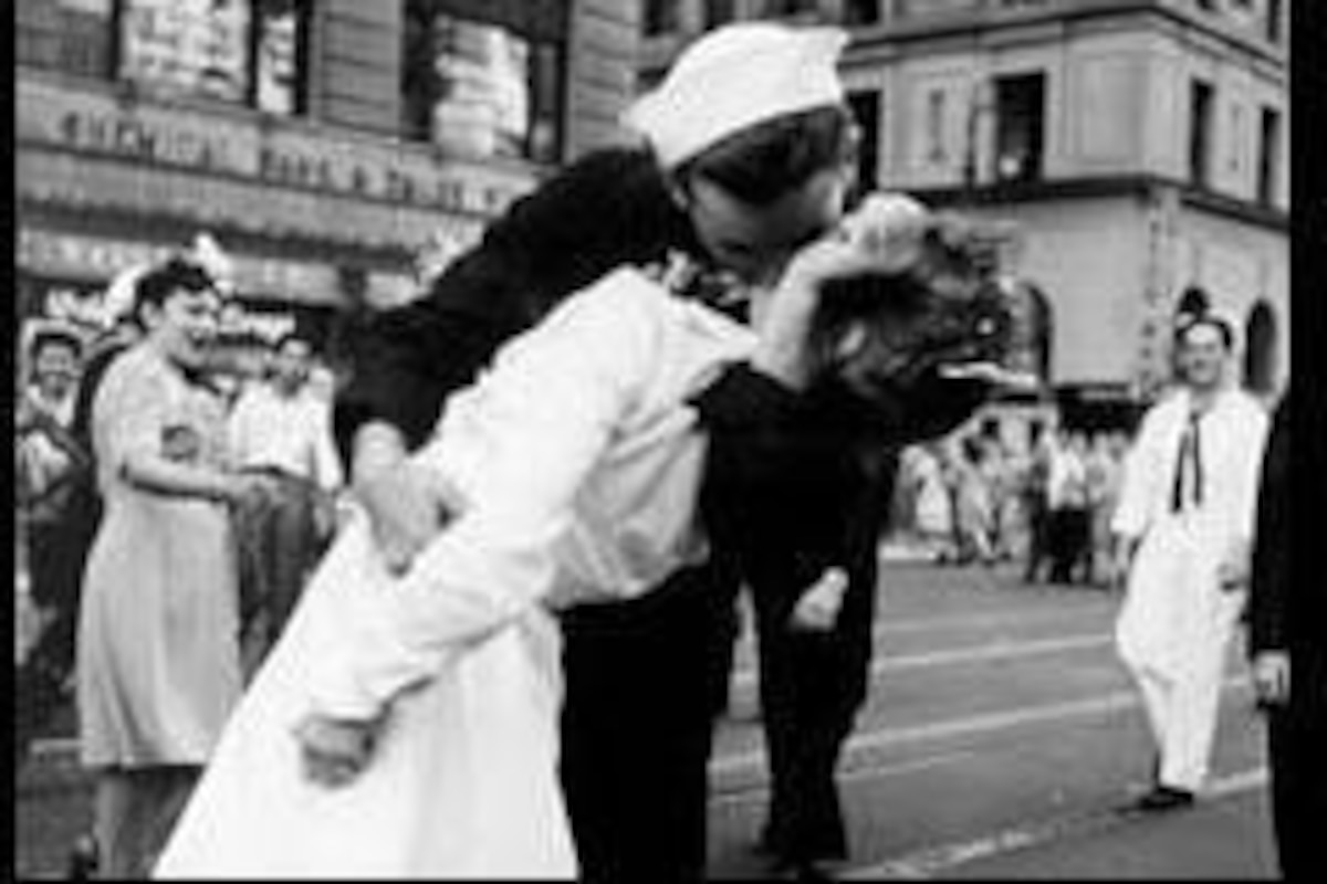 Le célèbre baiser de Times Square, une agression sexuelle?