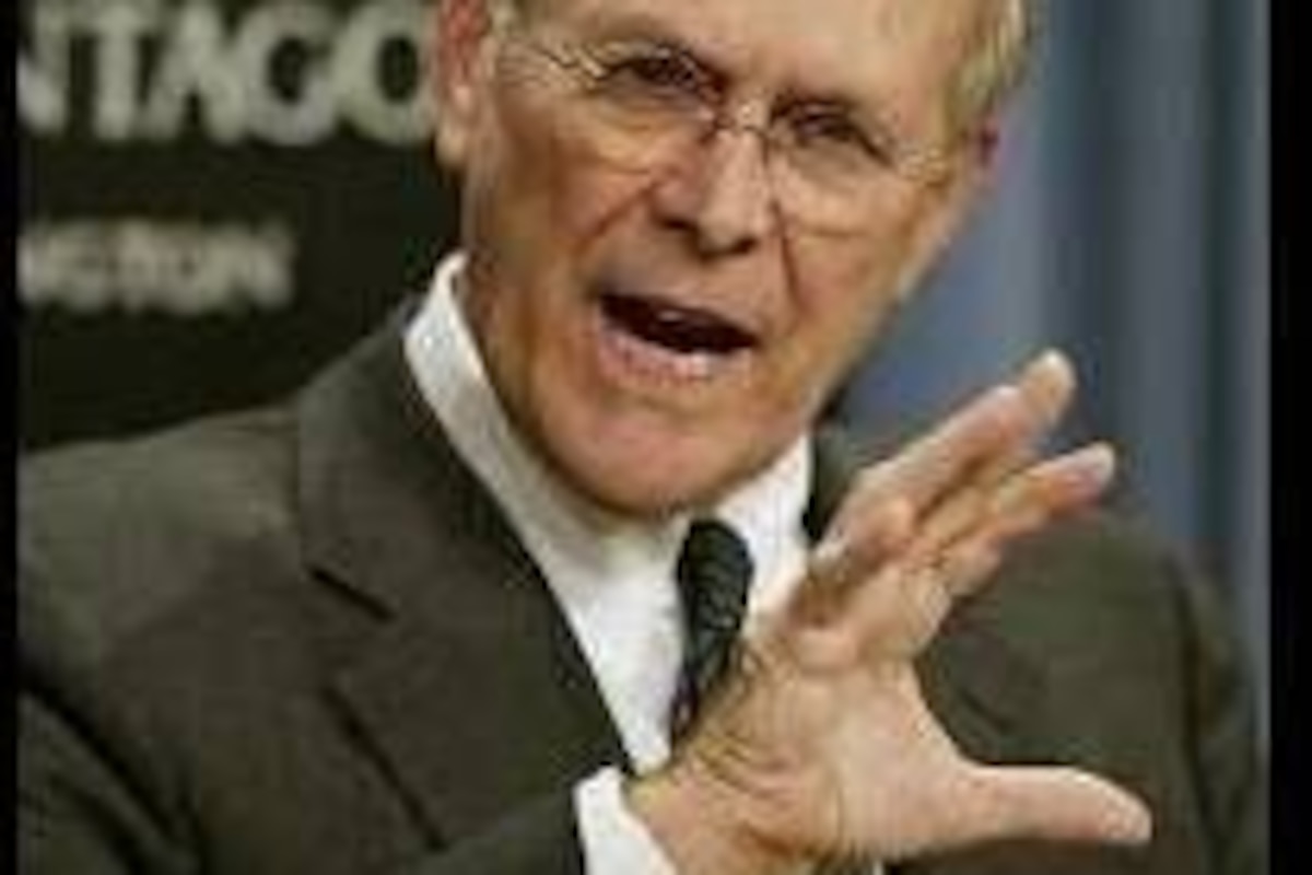 Donald Rumsfeld déclenche la colère de la France et de l'Allemagne