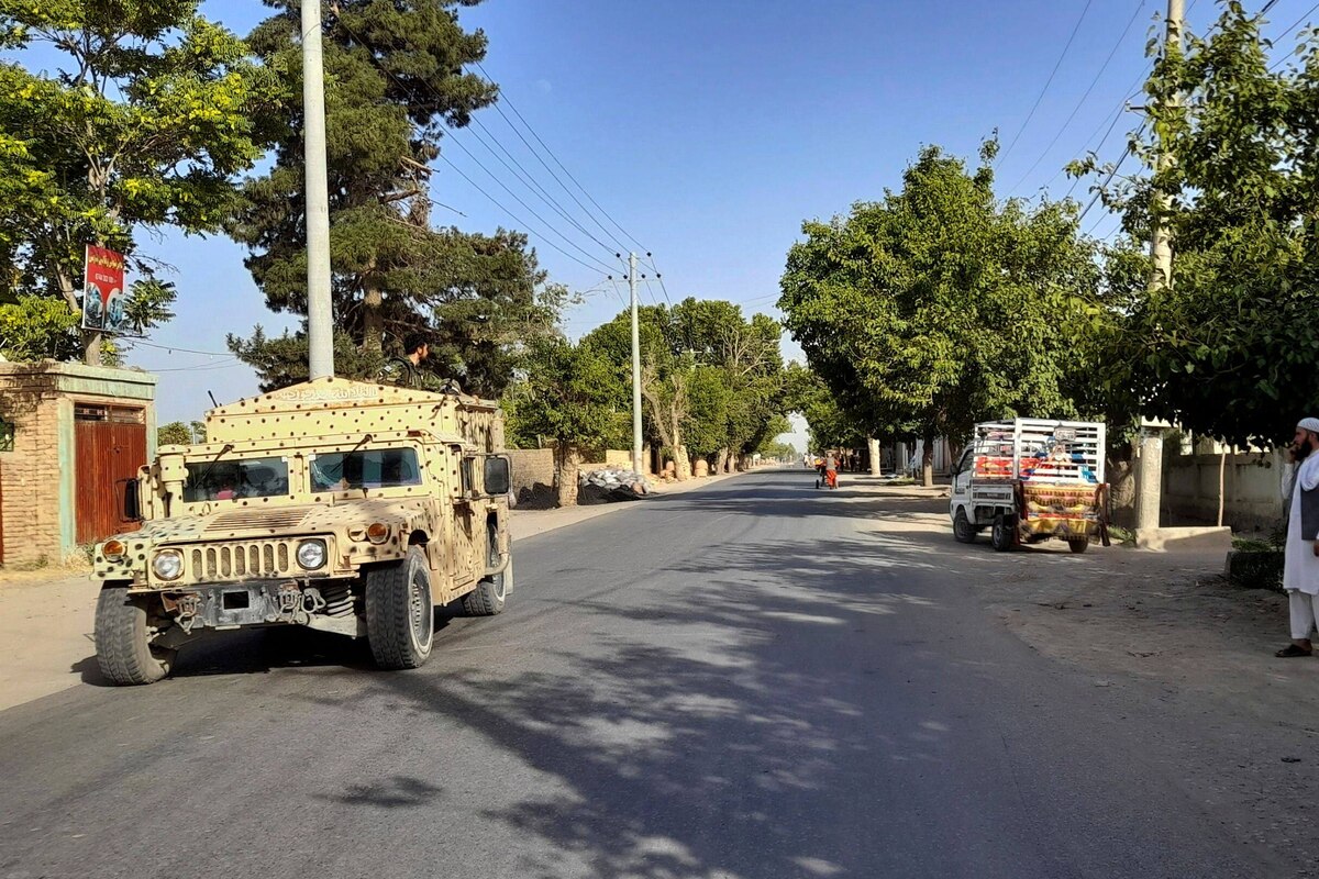 Afghanistan: deux nouvelles capitales provinciales du Nord aux mains des talibans