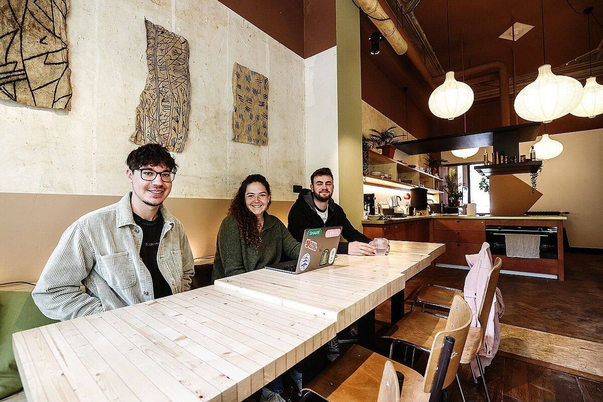 Le 'coliving' en pleine expansion à Bruxelles : "Les jeunes veulent vivre en ville, pas en banlieue"