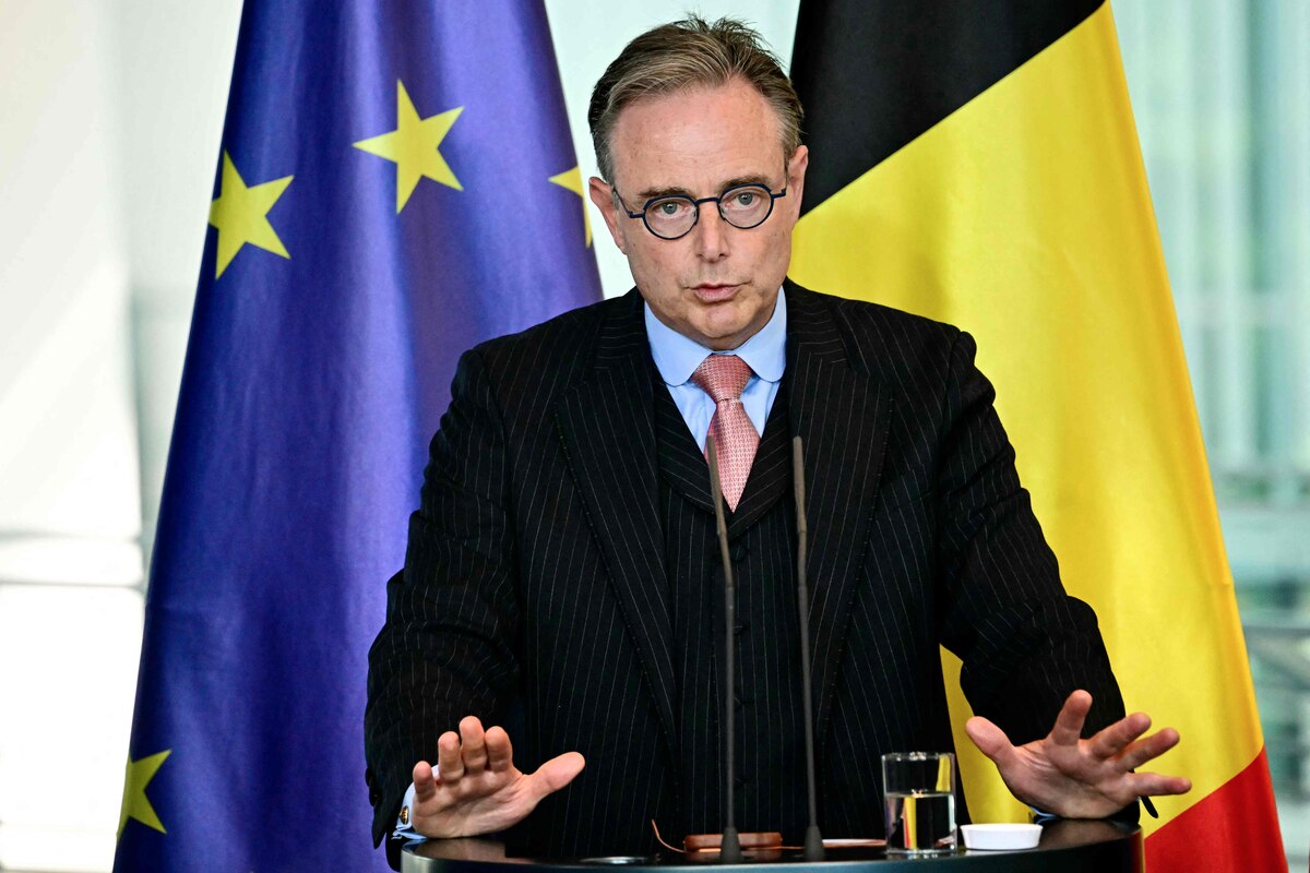 Belgium's Prime Minister Bart de Wever attends a joint press conference with the German Chancellor (unseen) after bilateral talks at the Chancellery in Berlin on August 26, 2025. (Photo by Tobias SCHWARZ / AFP)