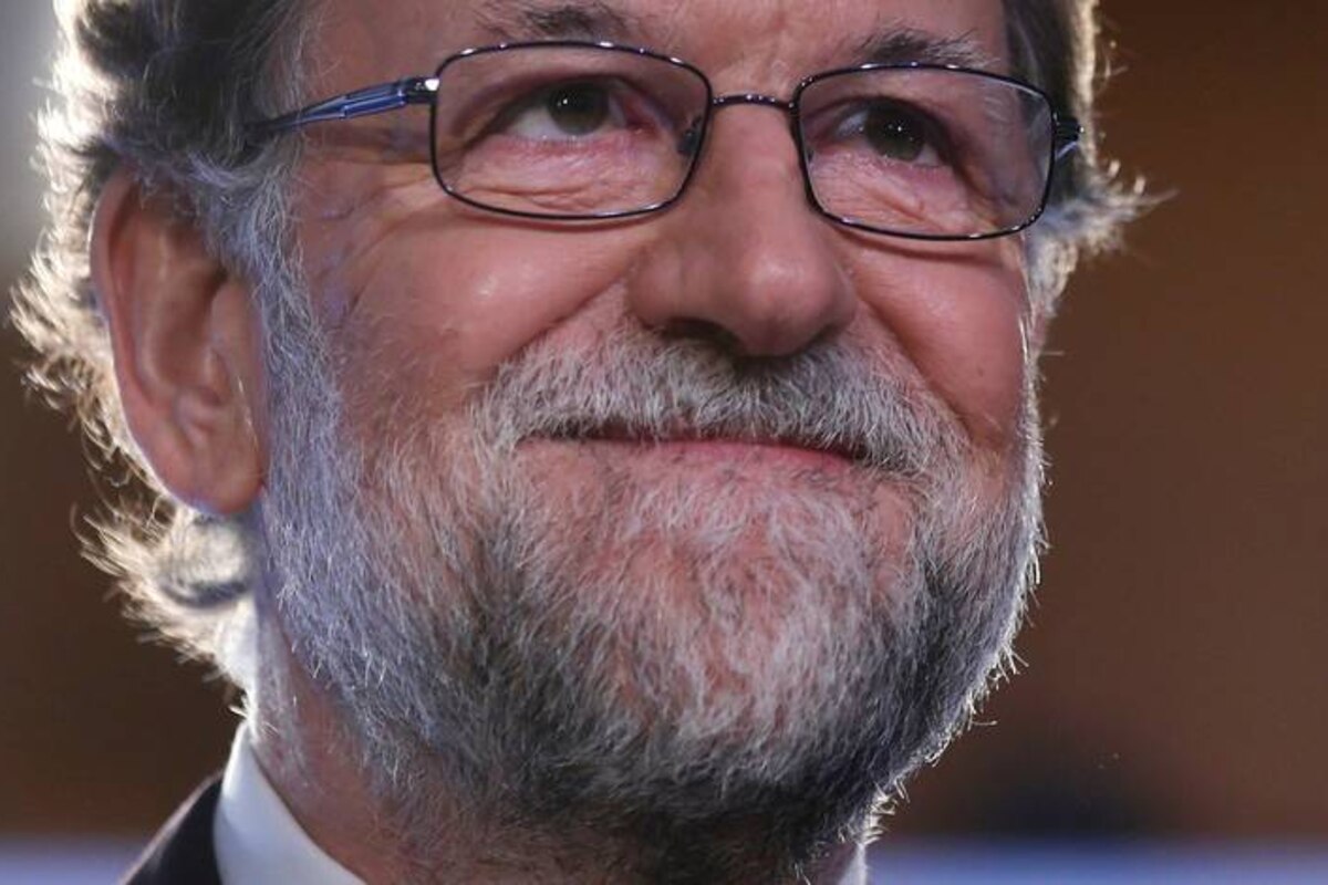 Rajoy contre-attaque par la voie légale et vise le portefeuille