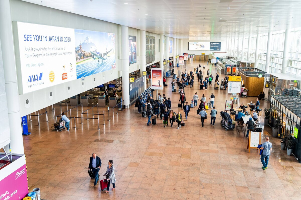 "On ne sait toujours pas qui doit contrôler les certificats européens : la police, les compagnies, l’aéroport ? Il faut plus de clarté".