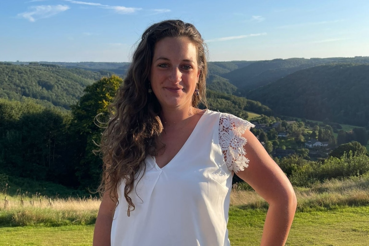 Du haut de ses 33 ans, Marie-Julie Nemery devient bourgmestre.
