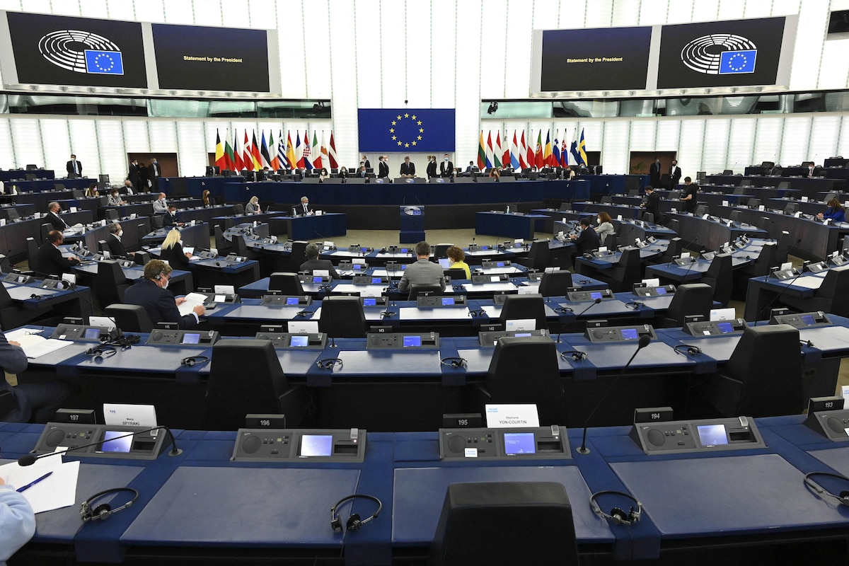 "Il est grand temps que la Commission fasse ses devoirs" : Les eurodéputés somment la Commission d'utiliser son nouvel outil de défense de l'état de droit