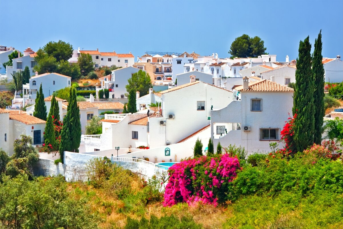 Se lancer dans l’aventure du bien immobilier au soleil n’est pas uniquement réservé aux plus fortunés.