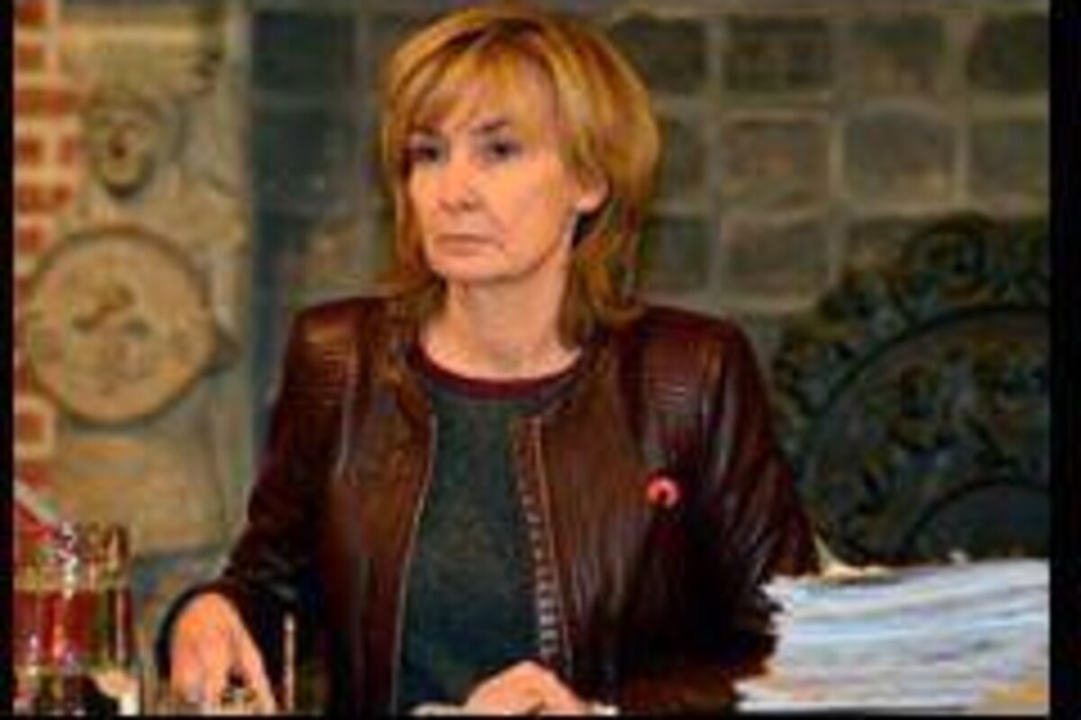 Schepmans: "Les députés de la majorité sont des presse-bouton!"