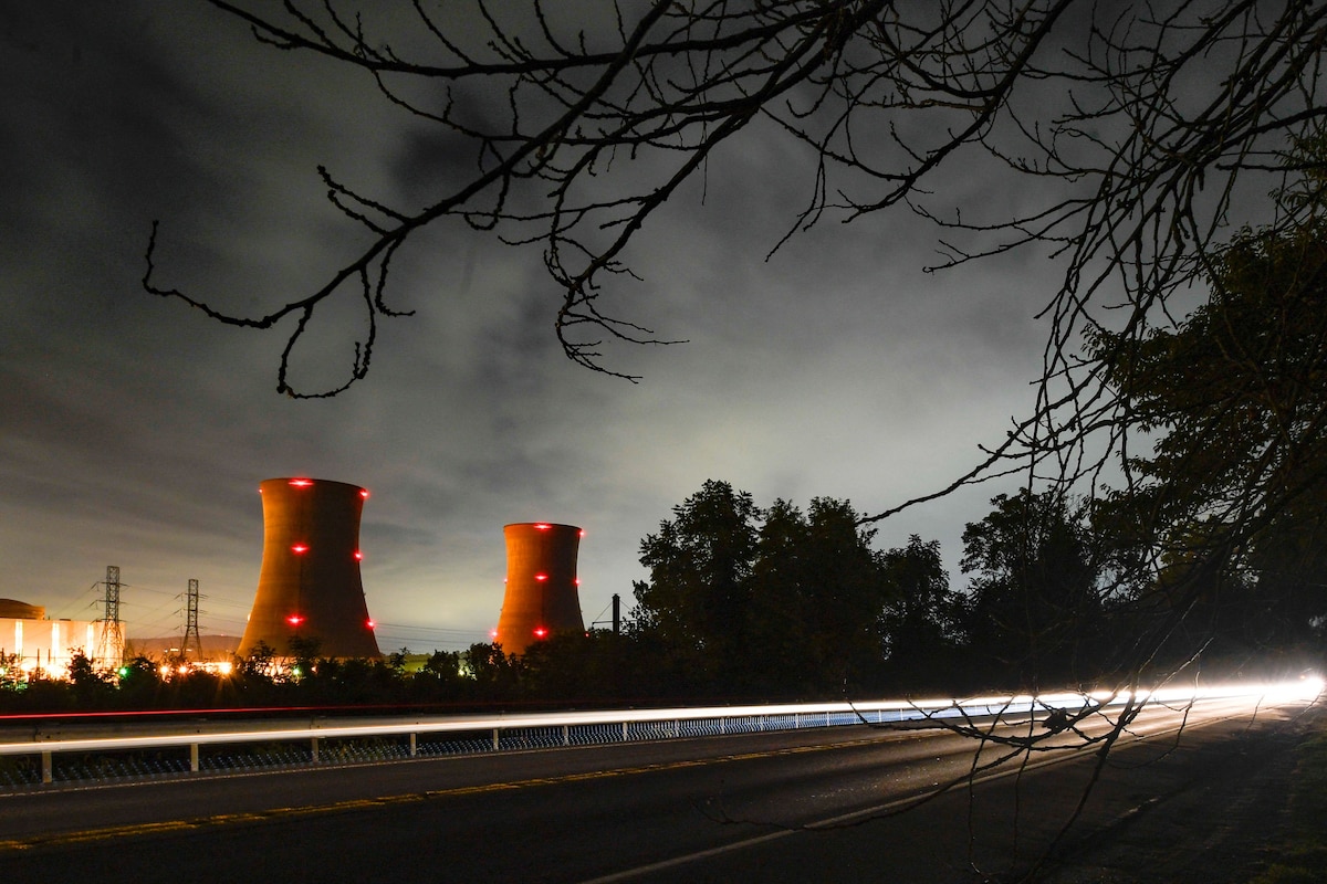 ETTERS, PENNSYLVANIA - SEPTEMBER 20: The Three Mile Island Nuclear Plant is seen on September 20, 2024 from across the river in Etters, Pennsylvania. Microsoft and Constellation Energy reached a deal that would restart Unit 1 of the Three Mile Island Nuclear plant, which was previously retired in 2019. Matthew Hatcher/Getty Images/AFP (Photo by Matthew Hatcher / GETTY IMAGES NORTH AMERICA / Getty Images via AFP)