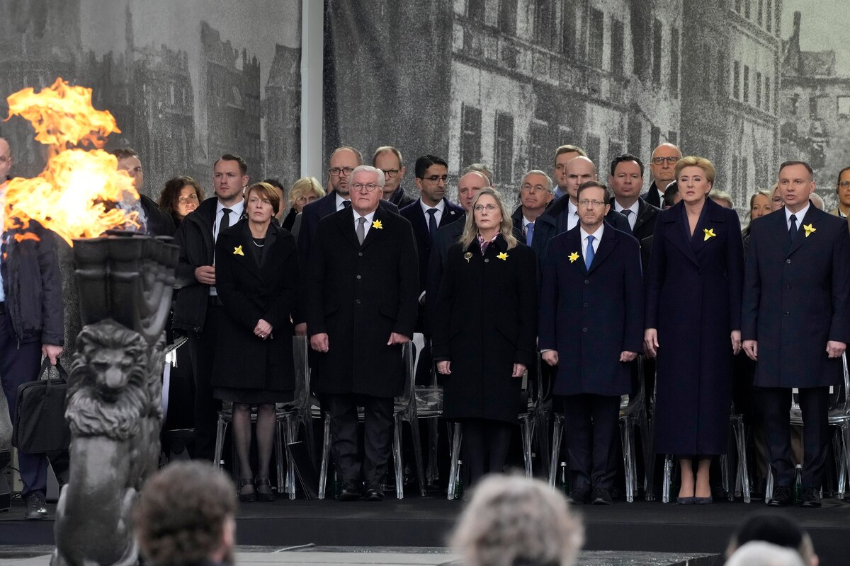 Front from right, Polish President Andrzej Duda, Agata Kornhauser-Duda, Israel's President Isaac Herzog, Michal Herzog, German President Frank-Walter Steinmeier and Elke Buedenbender attend a 'Warsaw Ghetto Uprising' commemoration reception in Warsaw, Poland, Wednesday, April 19, 2023. Presidents and Holocaust survivors and their descendants are marking the 80th anniversary of the Warsaw Ghetto Uprising. The anniversary honors the hundreds of young Jews who took up arms in Warsaw in 1943 against the overwhelming might of the Nazi German army. (AP Photo/Czarek Sokolowski)