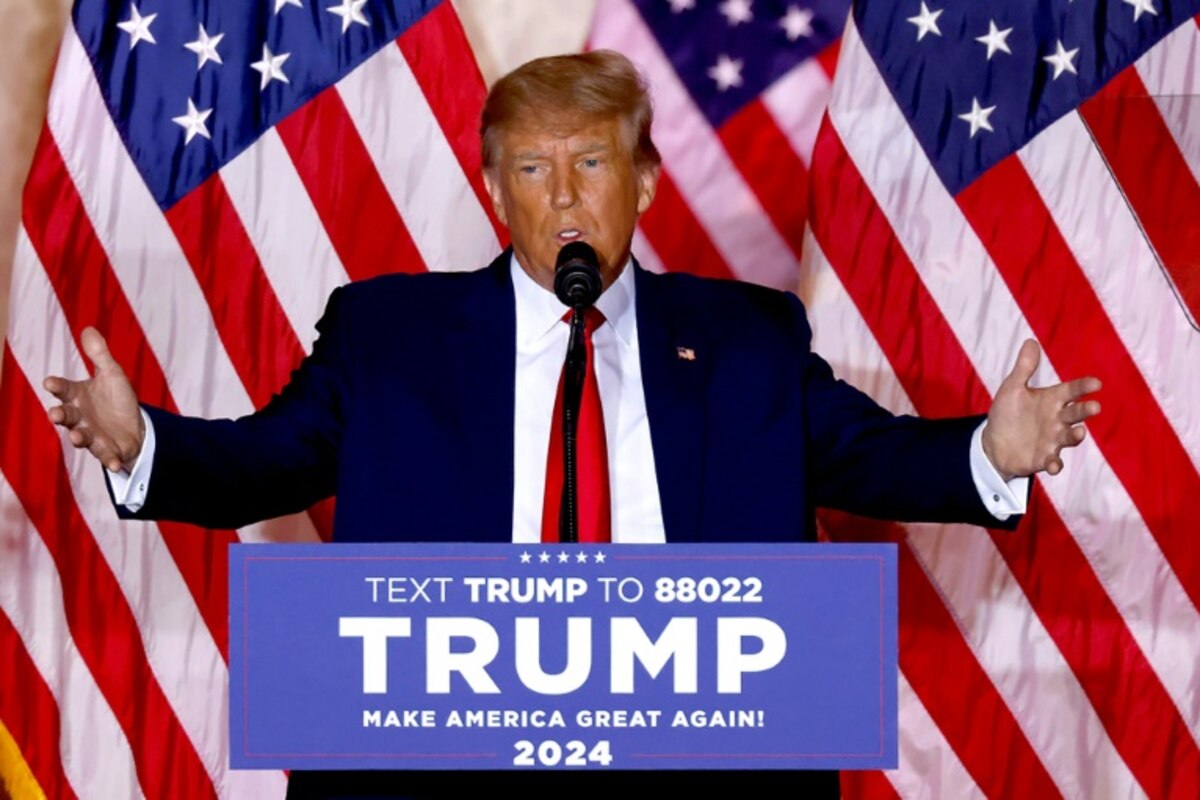 <p>Le président Donald Trump annonce sa candidature à l'élection présidentielle de 2024, le 15 novembre 2022 à Mar-a-Lago, en Floride</p>